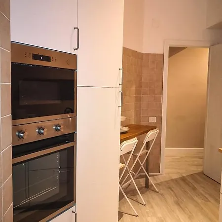 La Casa Di Fabia - *