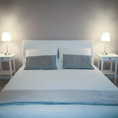 La Casa Di Fabia - Μεσίνα